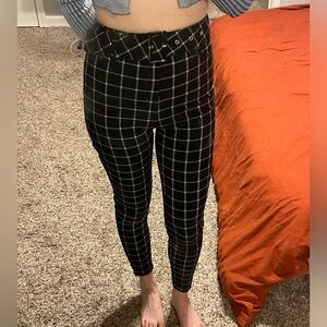 Forever 21 black checked legging - super stretchy